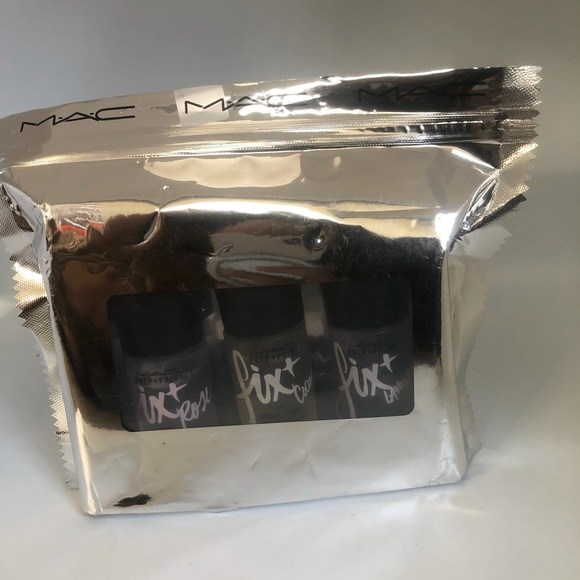 MAC Fix+ Party Pack - Picture 2 of 3